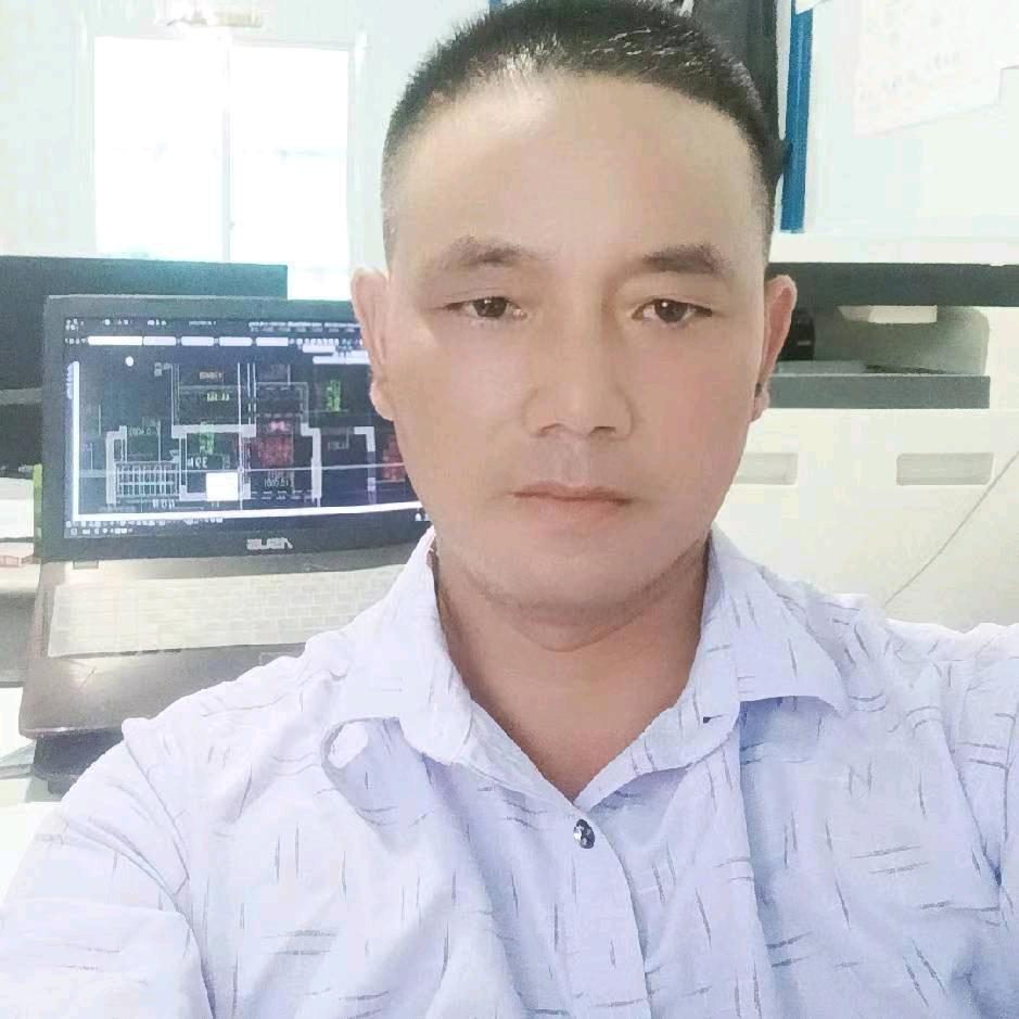 杨龙