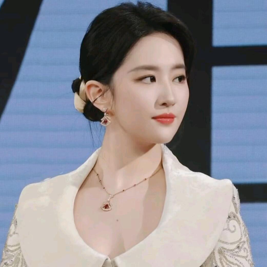 刘茜美子💞⛱