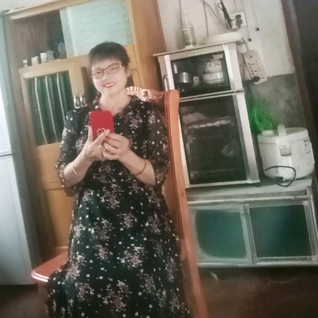 农村三姐