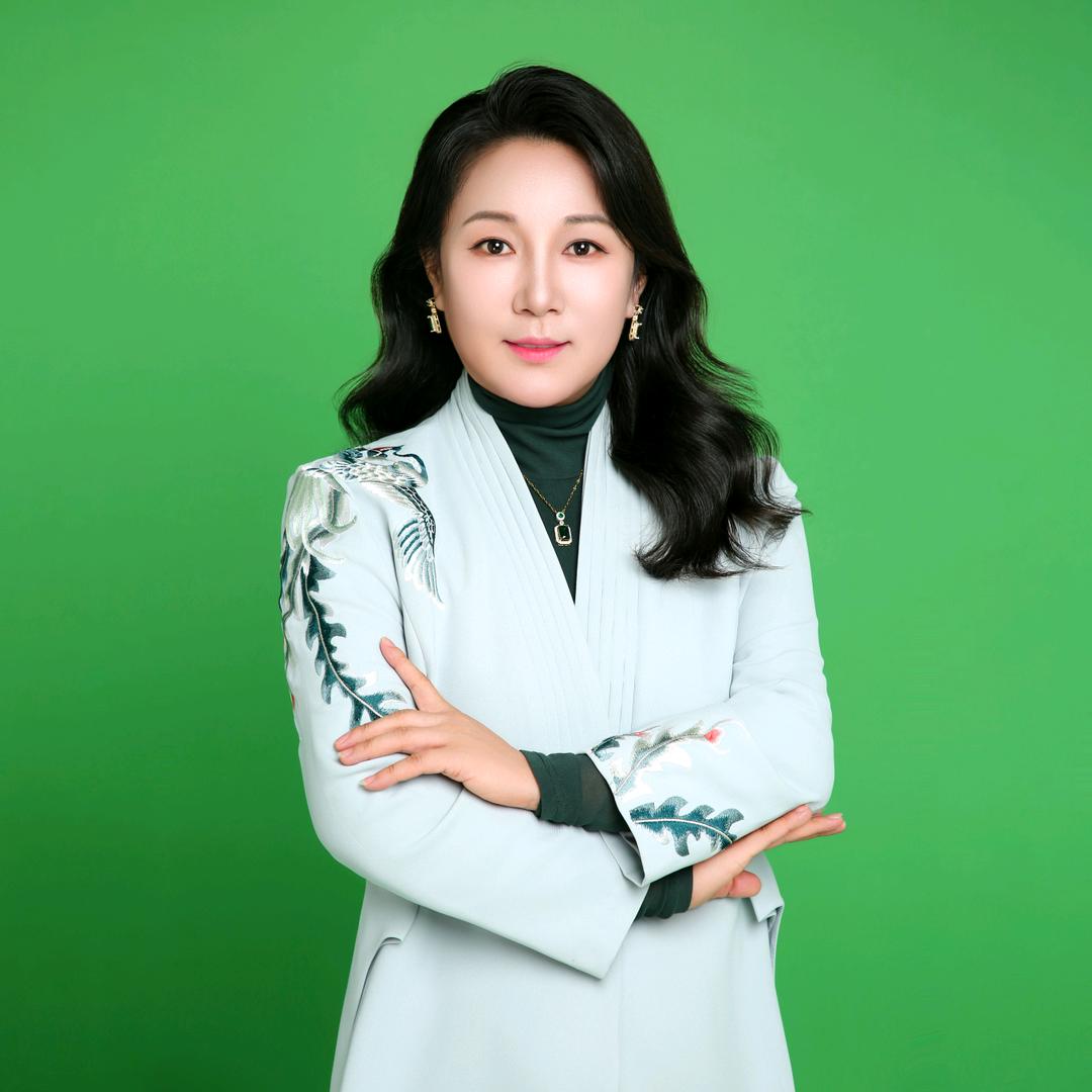 413彦凝口才老师