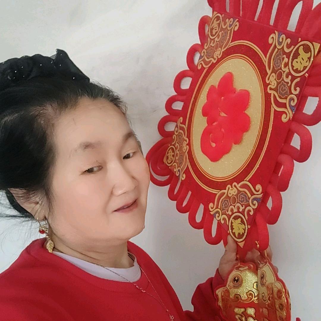 坚强牛，晚上八点10直播。》