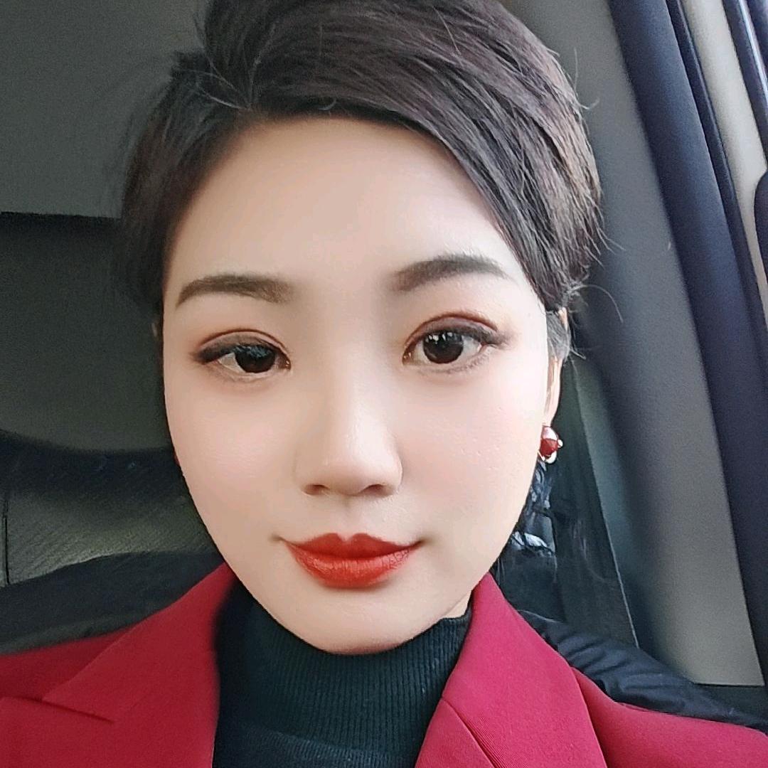 @小静