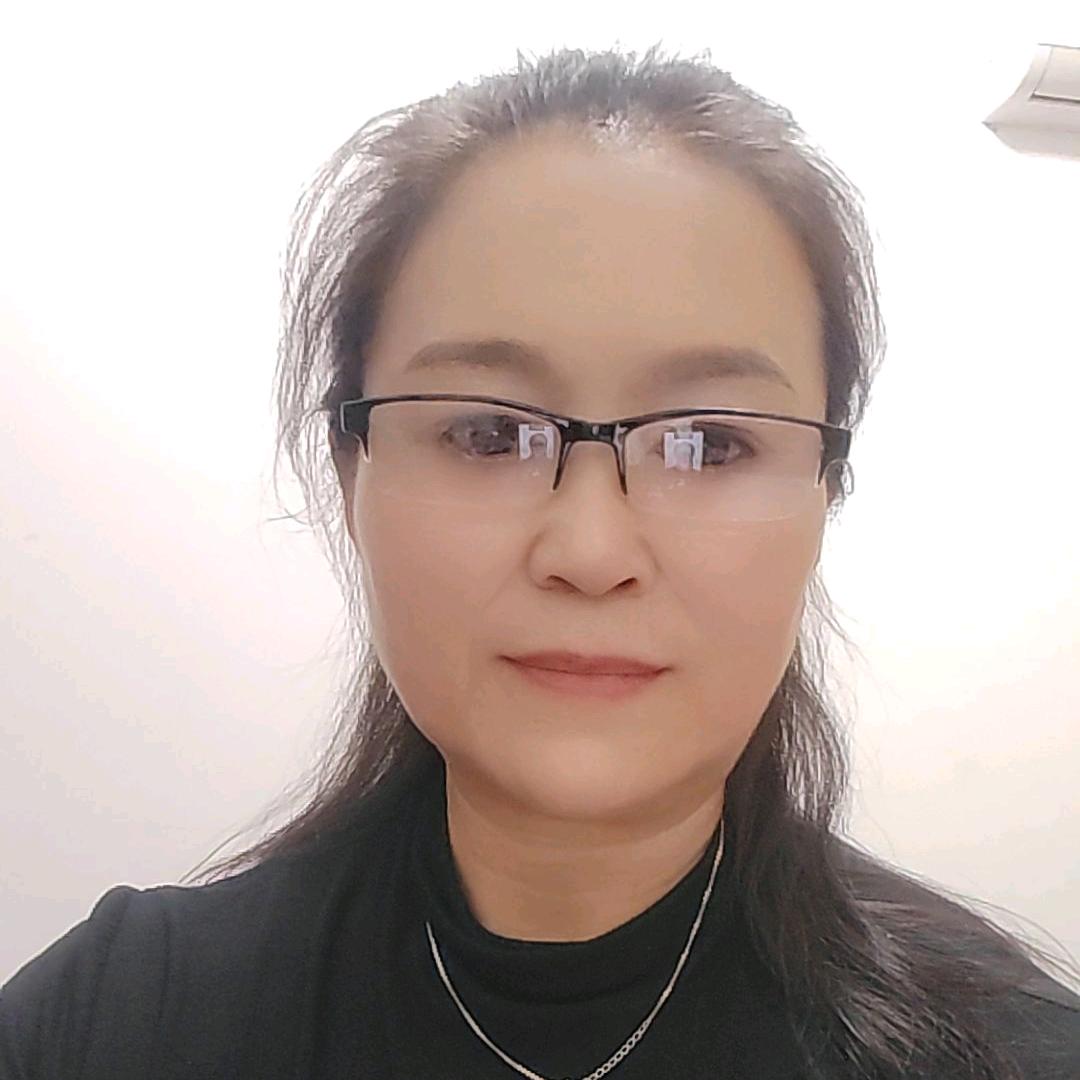 卖日用百货的英姐