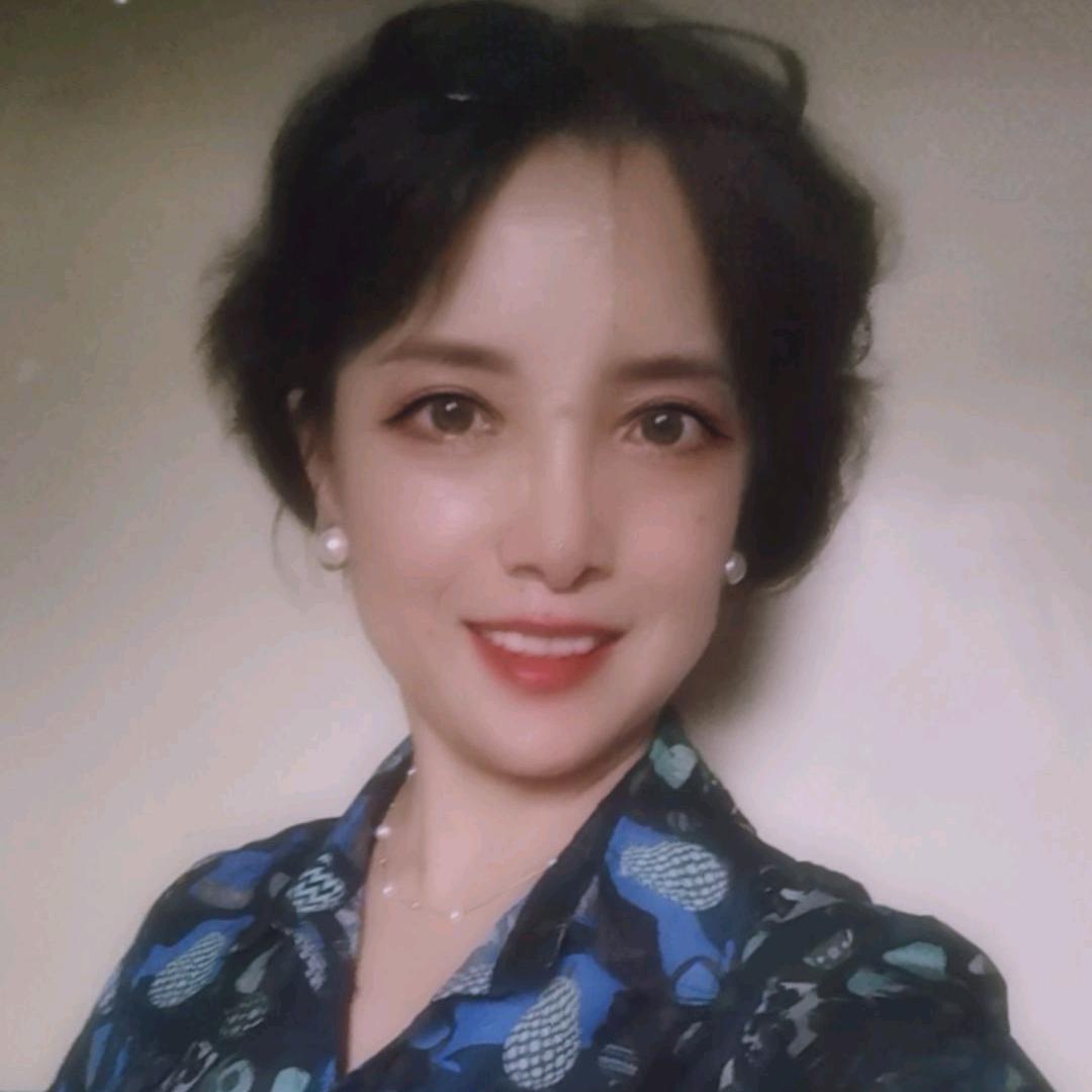 青青河边草