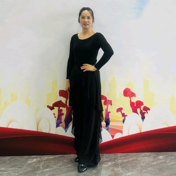 阿兰广场舞九观桥白鹭坳军乐队小号
