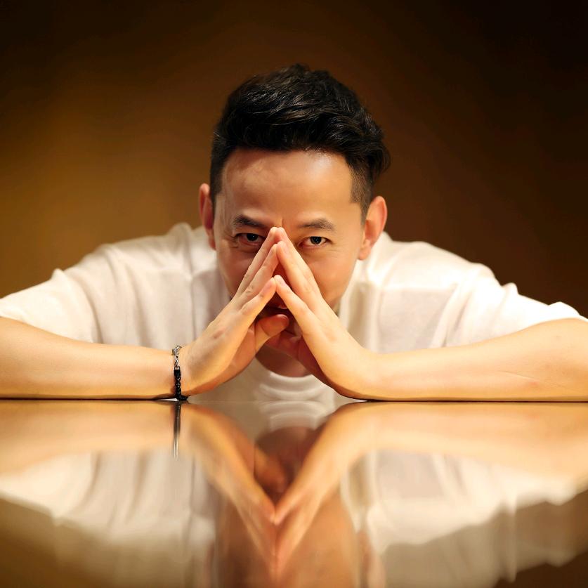 设计师 张鑫 Alex