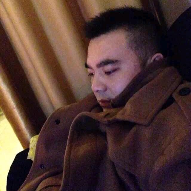 小—林—哥