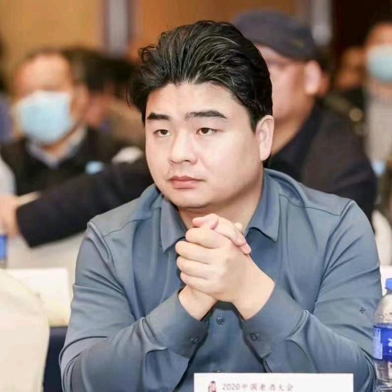 尹中华