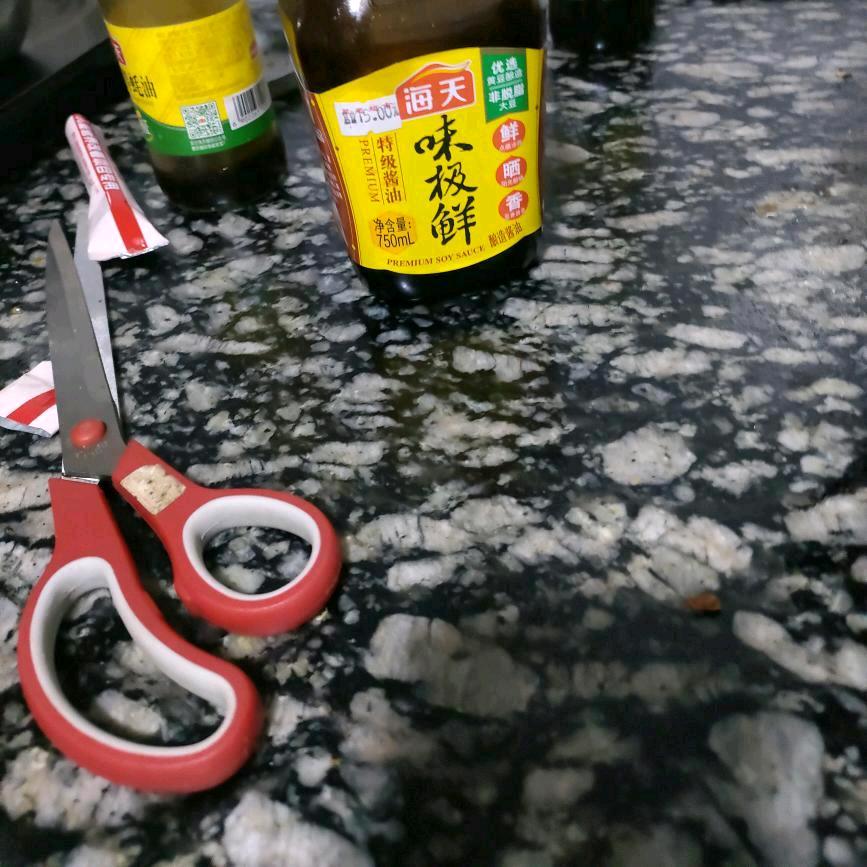 单身一人闯天下 唱首歌又聊天曹