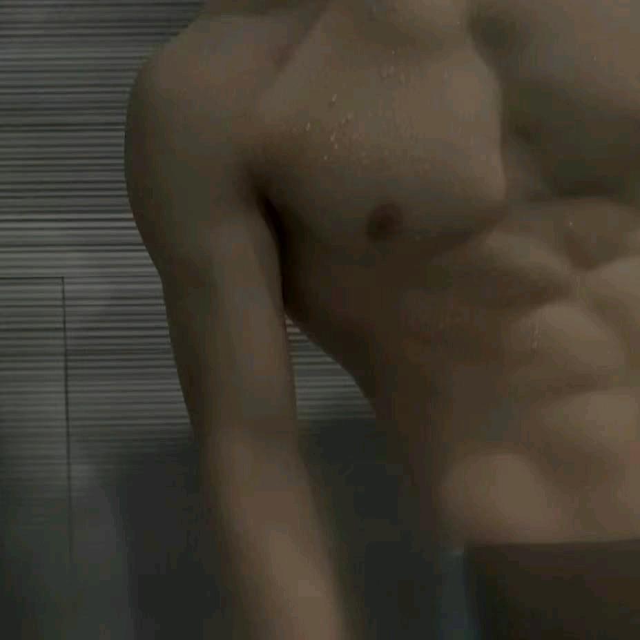 查文硕.