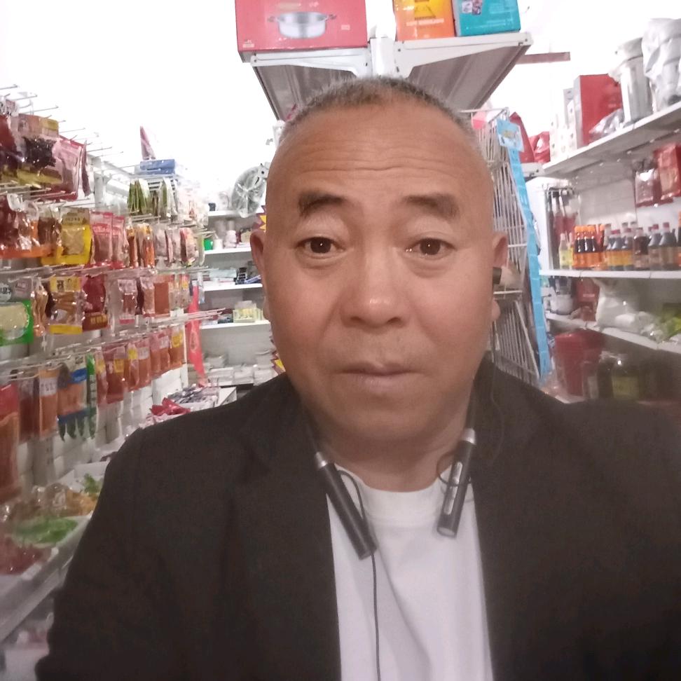 小秋红