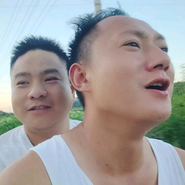 观山龙锅锅