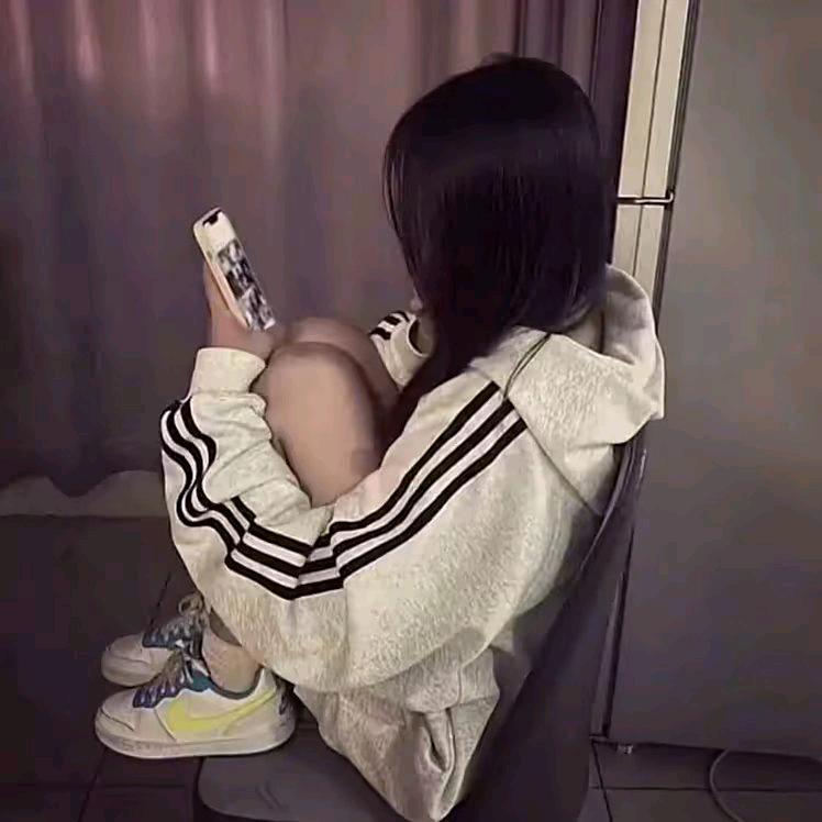 @混彤
