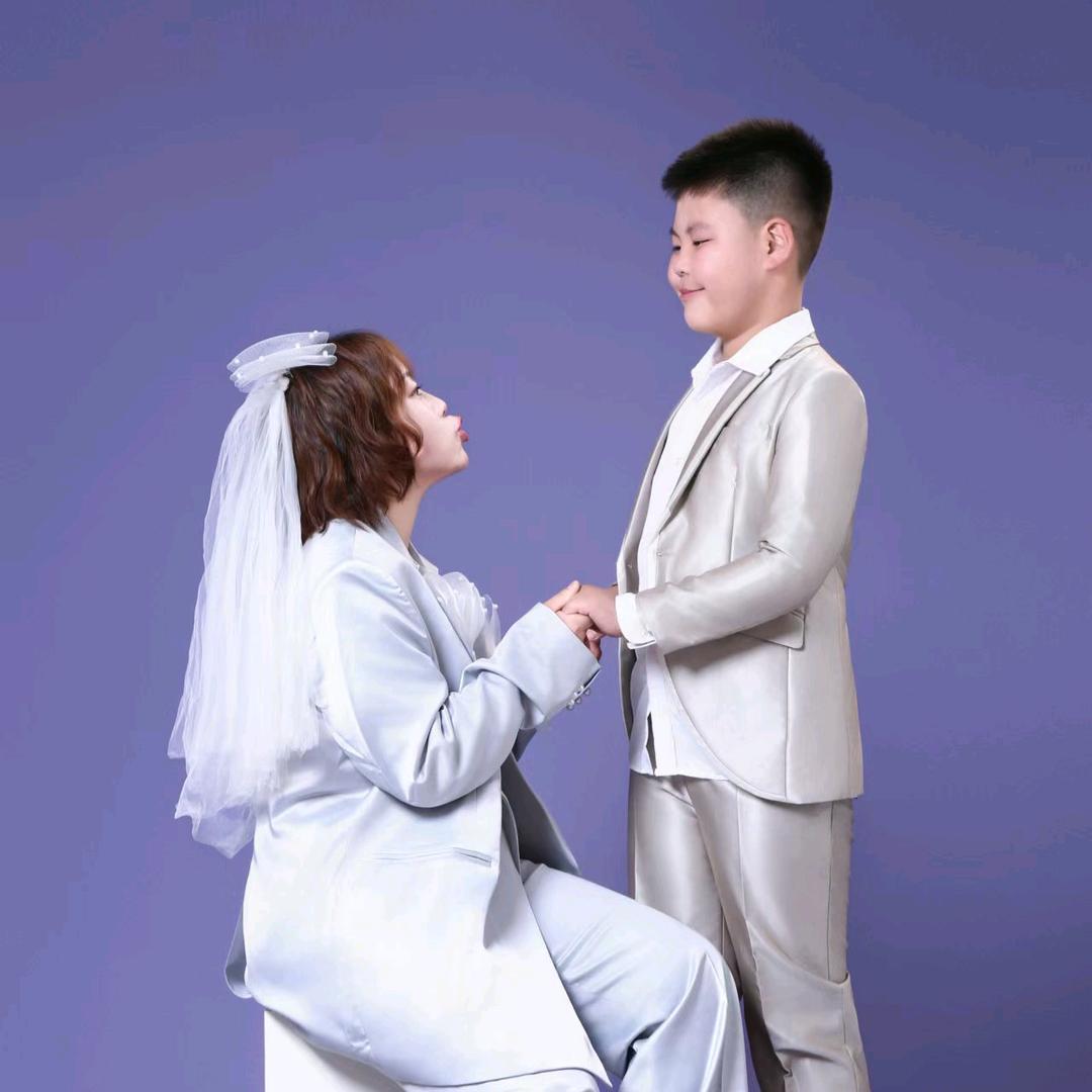 灵石芦子坪贴心内衣生活馆