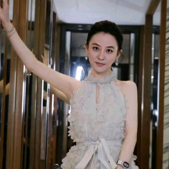 家有萌妹儿