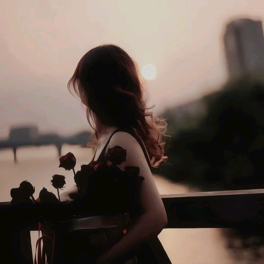 王 大 小 姐