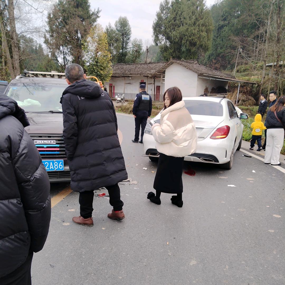 花好月圆鲜怀章