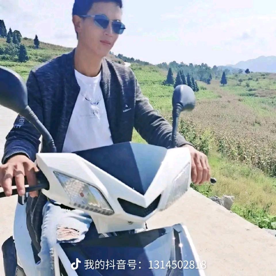 单身父亲，