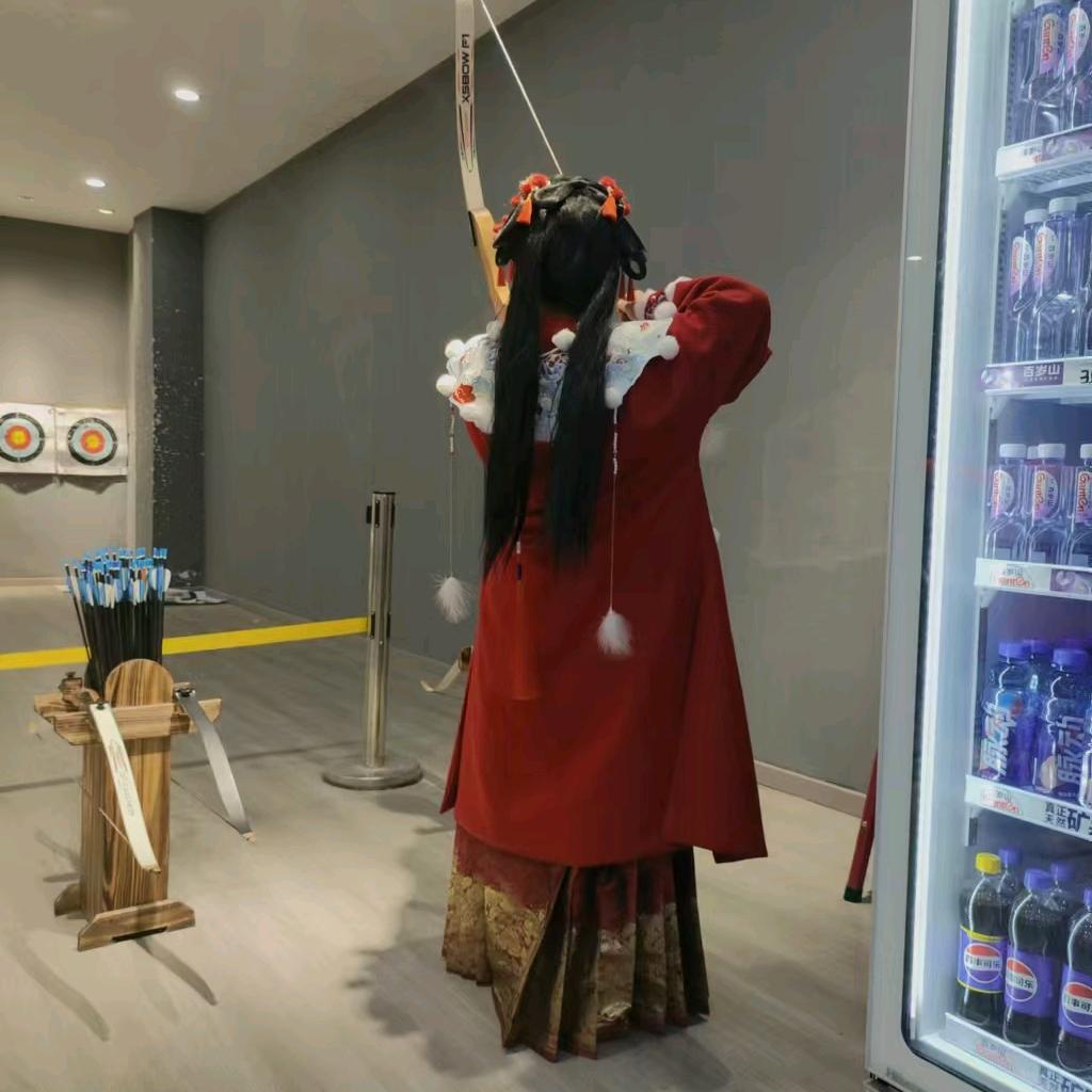 阳烊