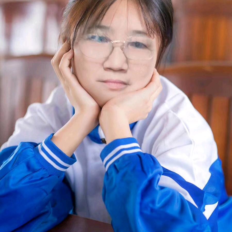 莫花花幸福快乐🌻🌻💐🌺🌺🌸！
