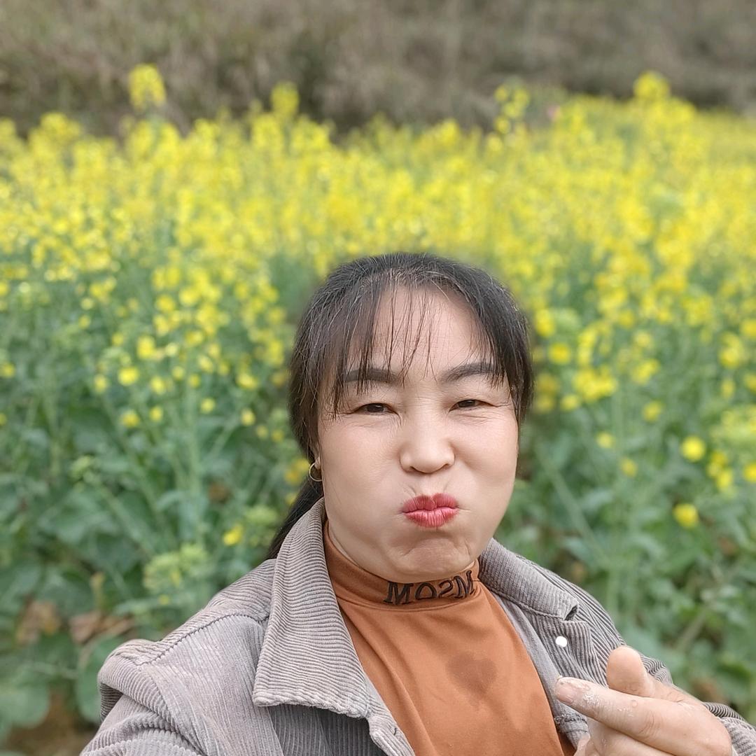 屈💖姐❤️