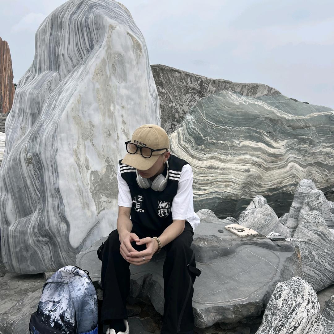 福福福咯🧸