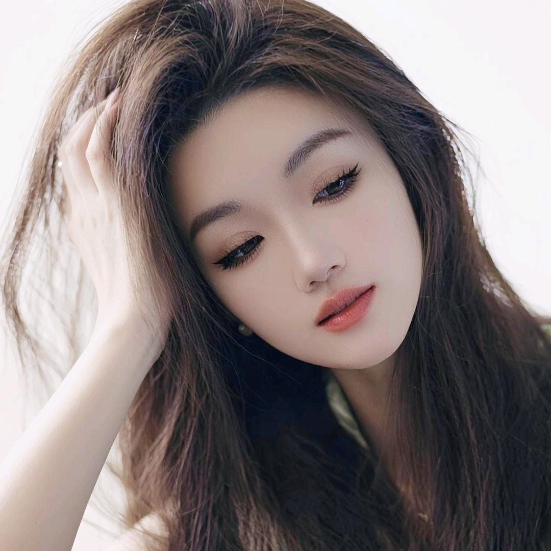 姣寶