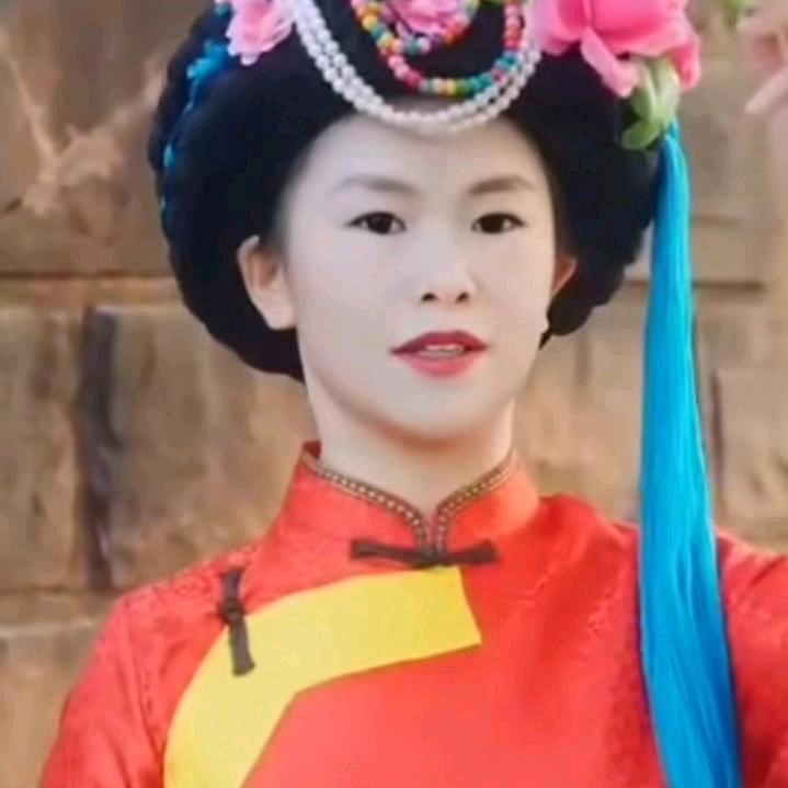 泪湿透LE新衣