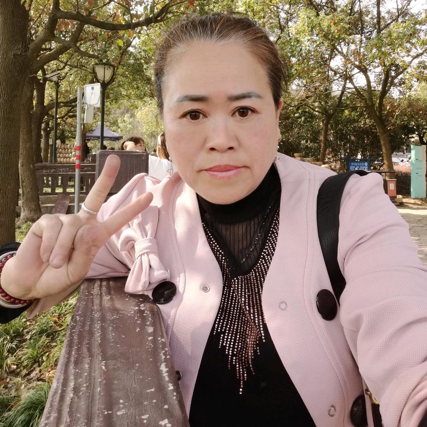 黎秀英
