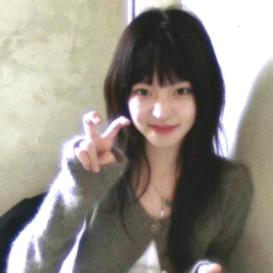 阿肀YU