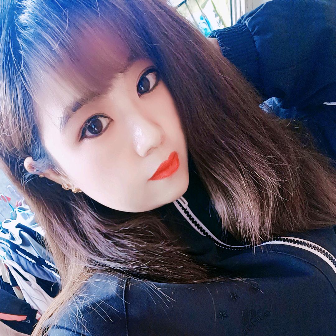 🥀神圣红颜゛ঞ
