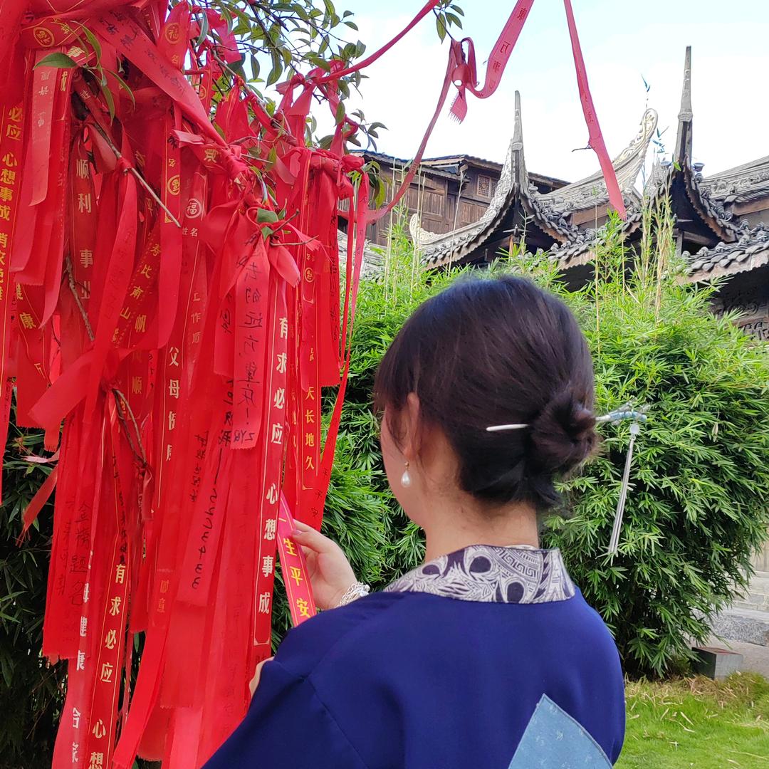 似卿