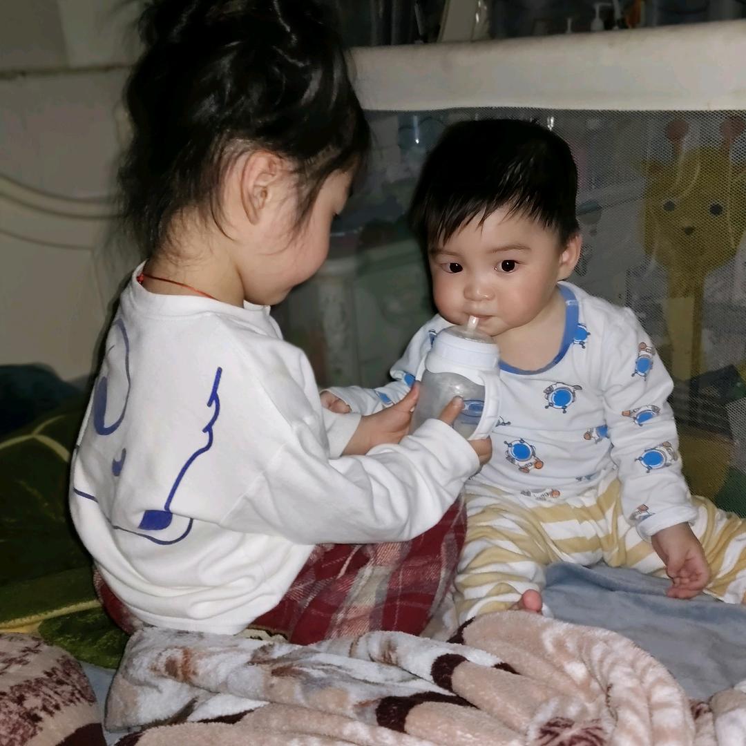六一吖