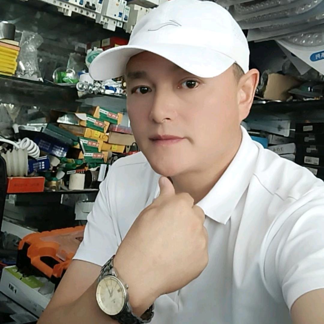 水电工程师(陈小兵)