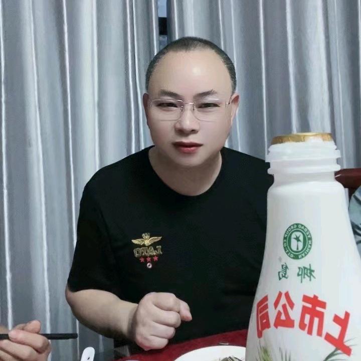 长青树杨