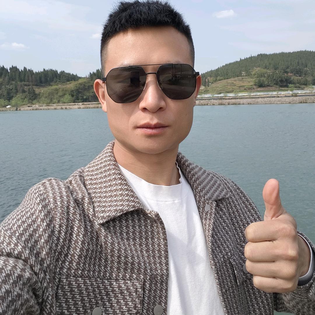 综合素质教育王教官