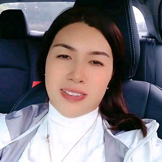 💞农村刘亦菲💞