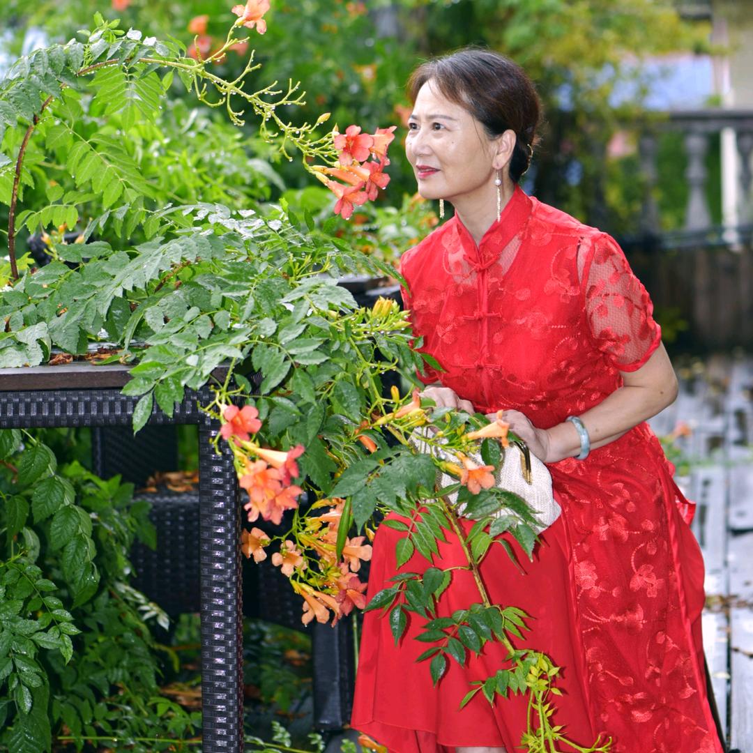 姣平
