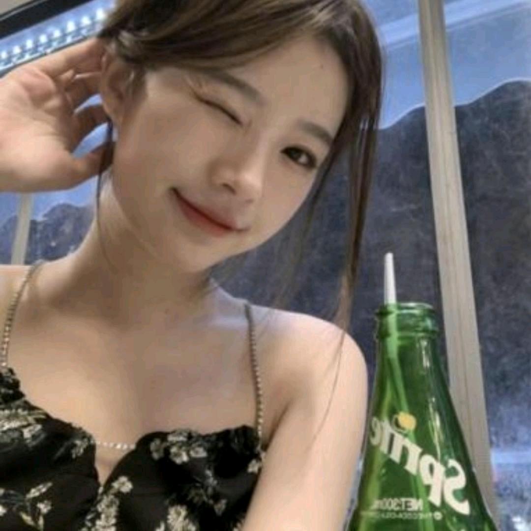 爱臭美琪琪