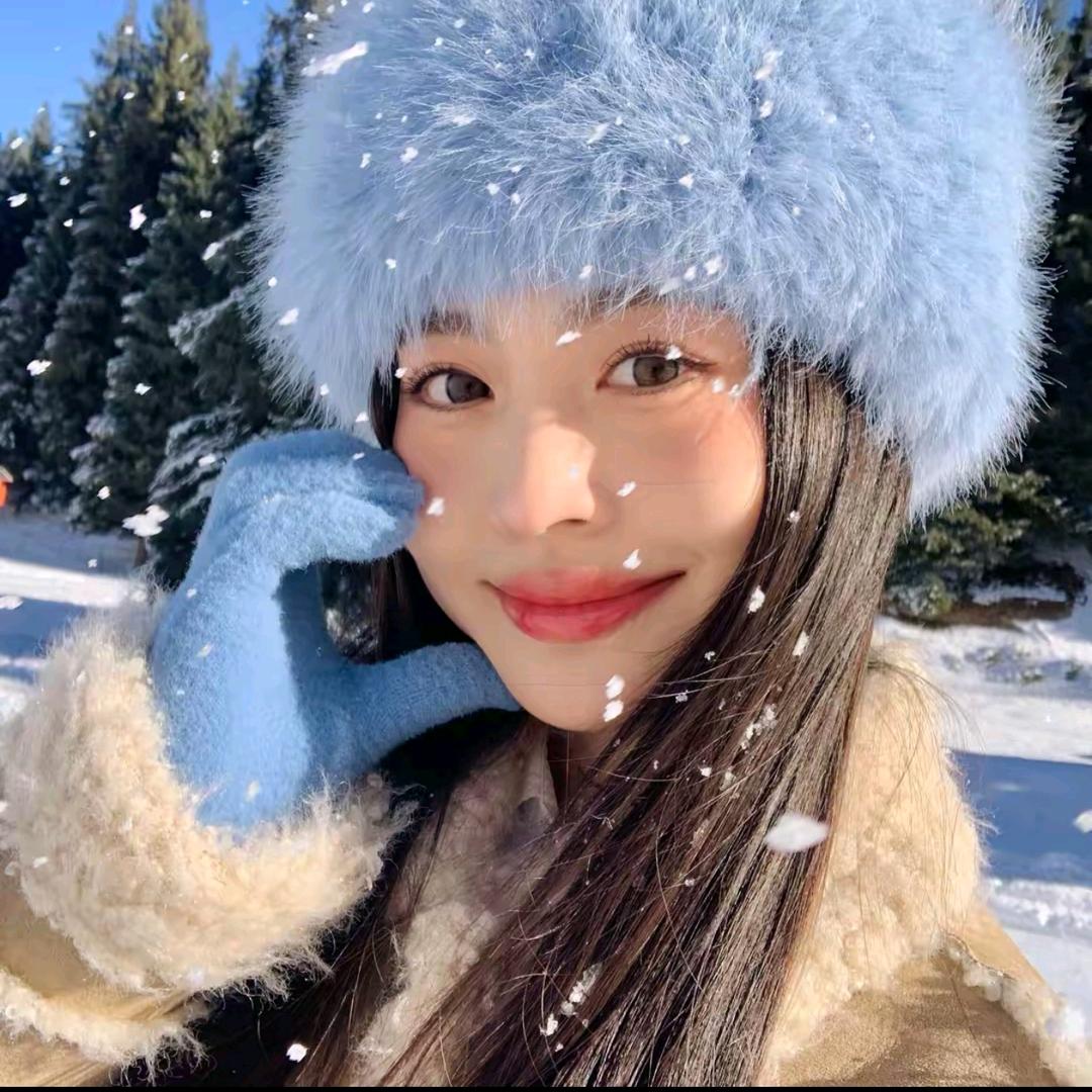 萌(๑• . •๑)