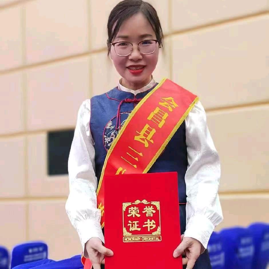 会昌县梦子服饰