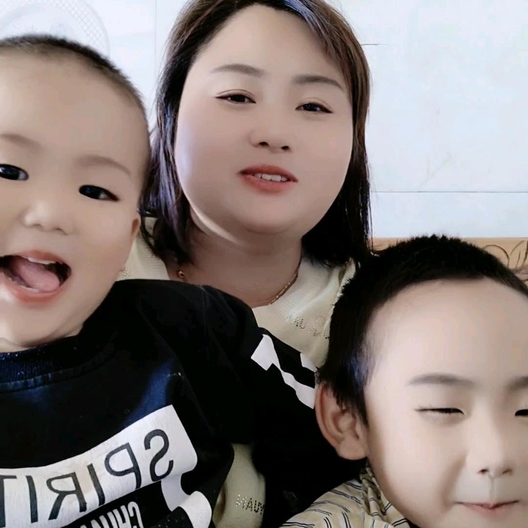 嫣然一笑终成梦。