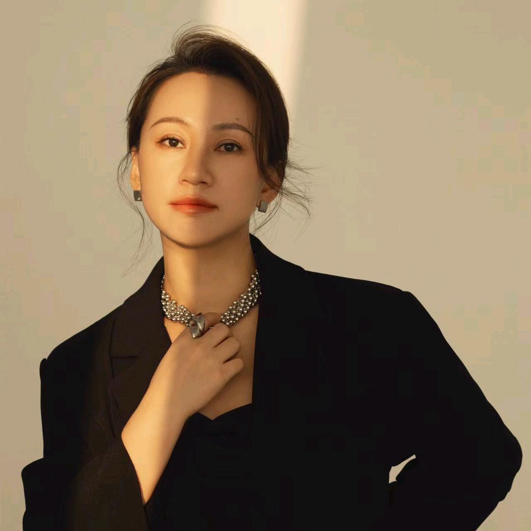 弈琳形象美学