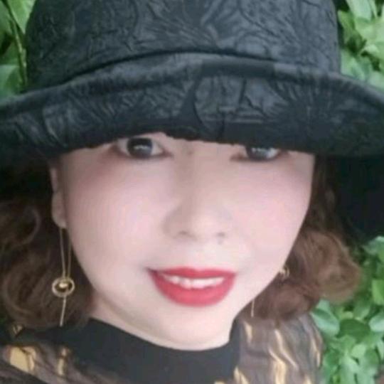 带刺的玫瑰