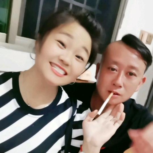 快乐的女人，明天一定会更好