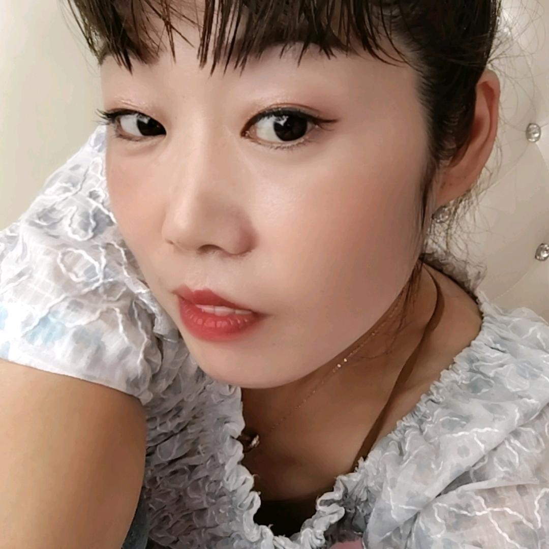 放飞的纸鹤