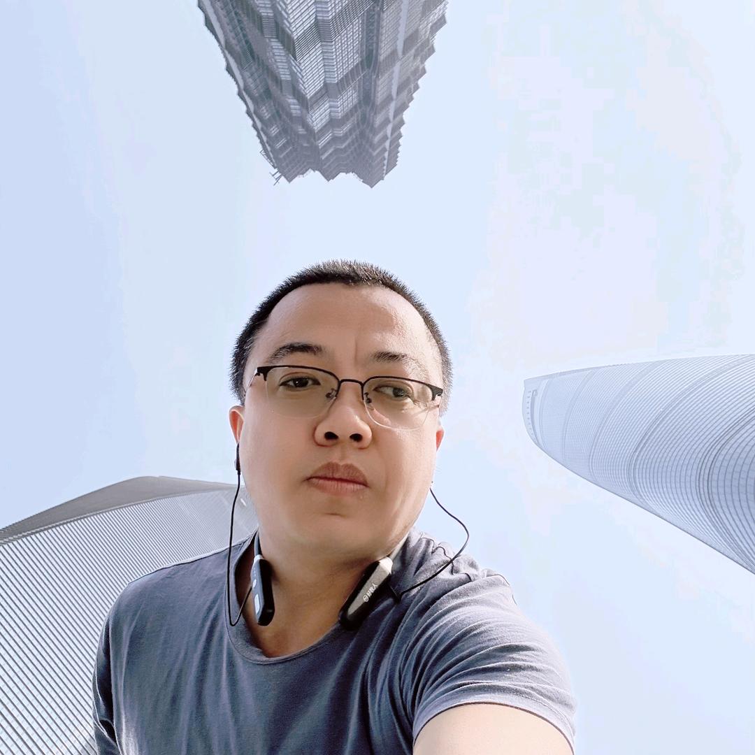 魔都龙弟弟