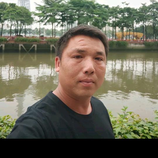 梁氏货运