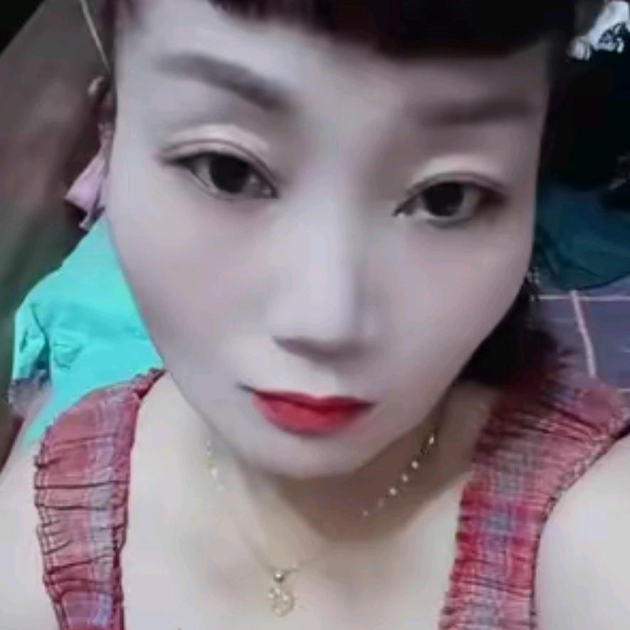 白玫瑰🌹