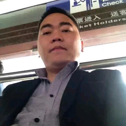 亮…戈.戈